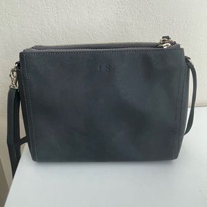 Lo & Sons Pearl crossbody bag